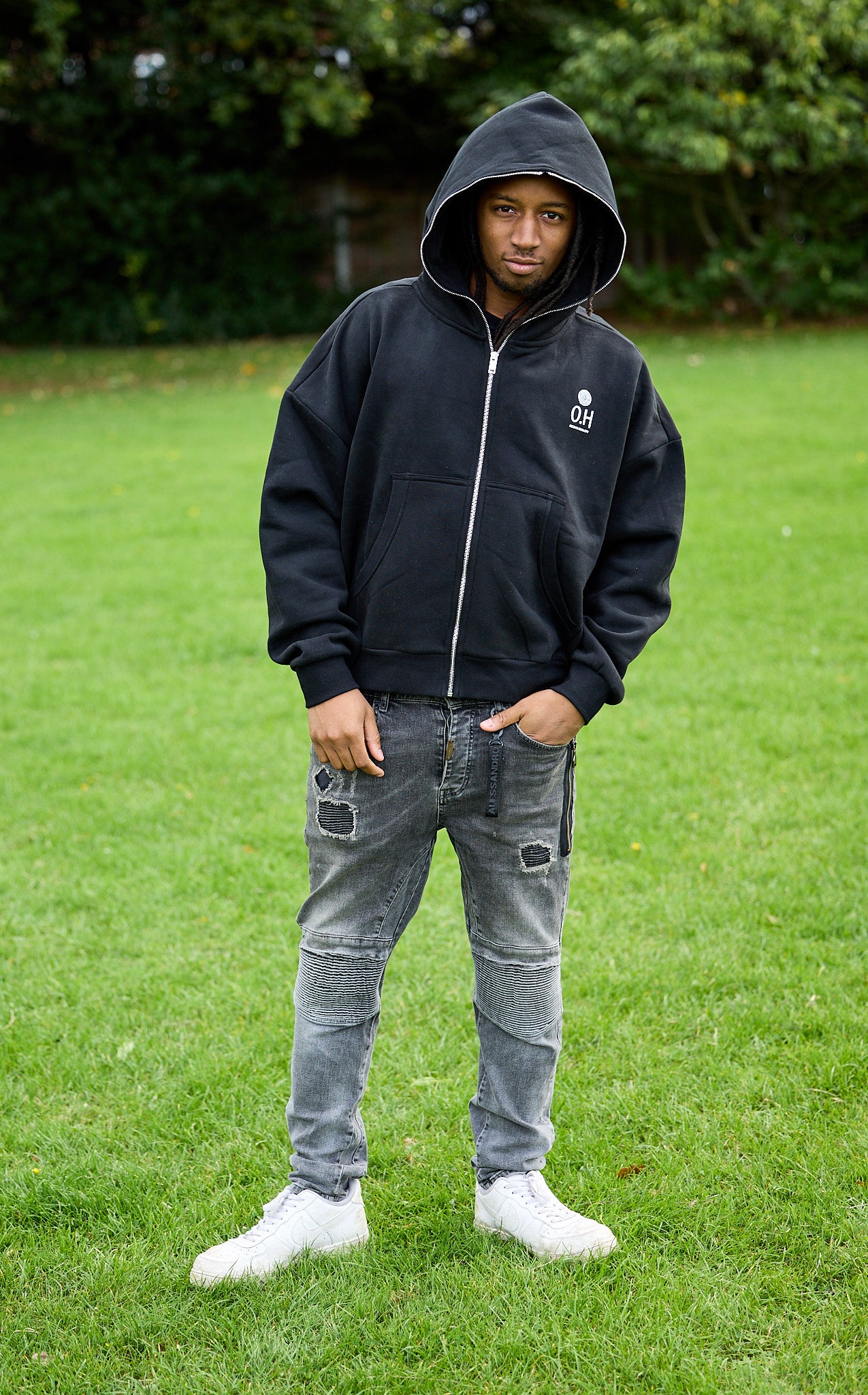 Fleeced Full-Zip Boxy Hoodie "Beyond"